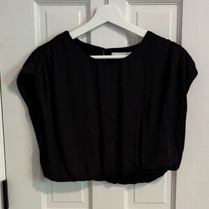 ASTR Cropped Black Blouse